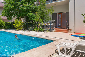Apartments Ljiljana