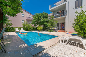 Apartments Ljiljana