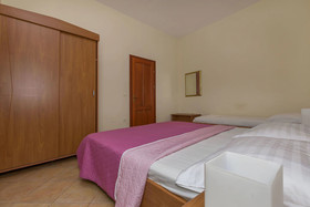 Apartments Ljiljana