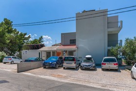 Apartments Ljiljana