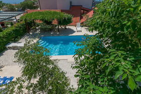 Apartments Ljiljana