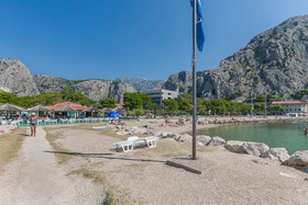 Apartments Lola
