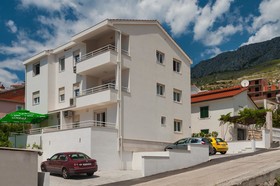 Apartments Maja
