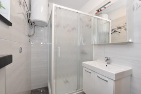Apartments Mladen
