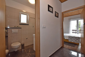 Apartments Mladen
