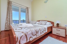 Apartments Nevi