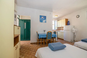Apartments Petar