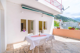 Apartments Pisak