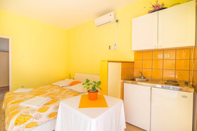 Apartments Pisak