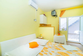 Apartments Pisak