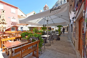 Apartments Roza