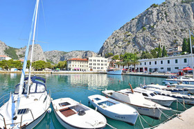 Apartments Roza