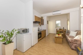 Apartments Tonci