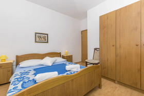 Apartments Tonci