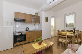 Apartments Tonci