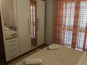 Apartments Tonci