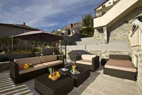 Apartments Vrdoljak