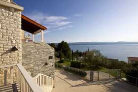 Apartments Vrdoljak