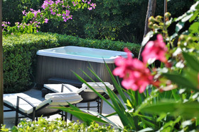 Holiday Home Flora