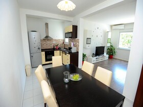 Holiday Home Hrstic