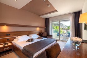 Hotel Plaža Omiš