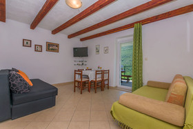 House Ante