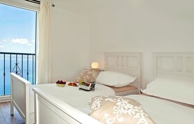 House Dunja