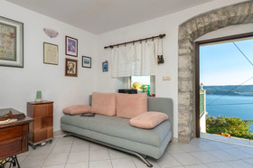 House Ivana