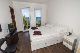 Luxury Apartment Ina