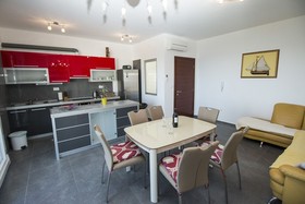 Luxury Apartment Ina