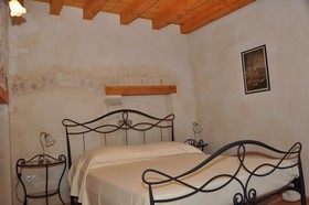 Villa Mama