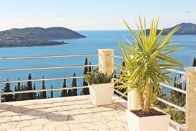 Apartments Bralovic