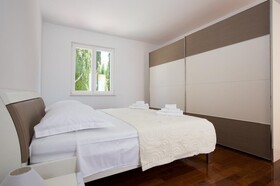Apartments Nina