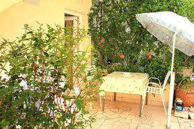 Antonio Apartments