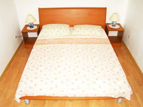 Antonio Apartments