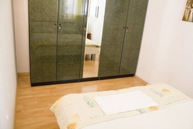Antonio Apartments