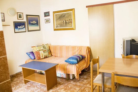 Antonio Apartments