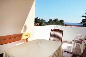 Antonio Apartments by To Islands Travel