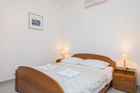 Apartments Ivo