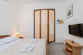 Apartments Ivo