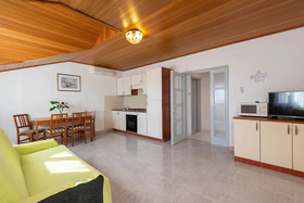 Apartments Jaksa