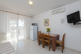 Apartments Jaksa