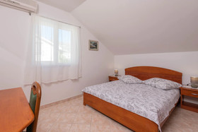 Apartments Jaksa