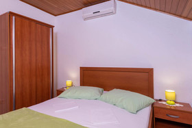 Apartments Jaksa