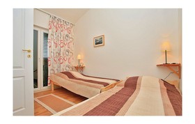 Apartments Trstenica