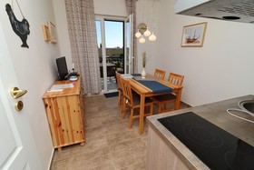 Apartments Trstenica