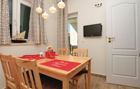 Apartments Trstenica