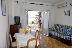 Apartments Zdravko