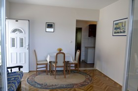 Apartments Zdravko