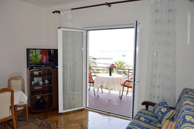Apartments Zdravko